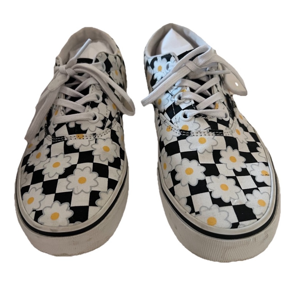 VANS Doheny Daisy Checkered Sneakers Perfect Condition Size 7.5 Perfect!